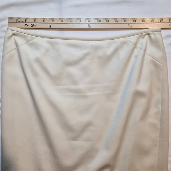 Talbots Ivory Seasonless Wool Blend Pencil Skirt Career Size 14P - Picture 4 of 7